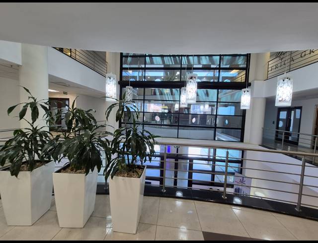 105M² OFFICE TO LET IN SANDTON CENTRAL
